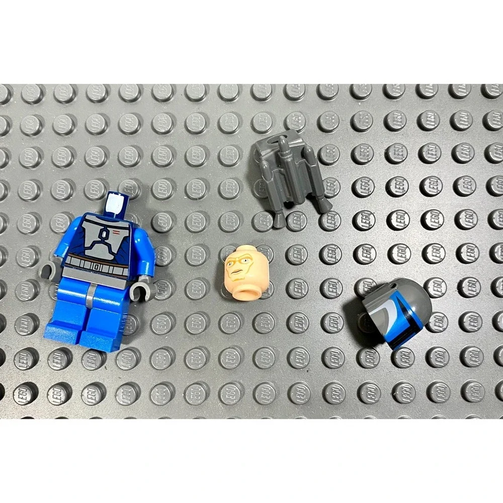 Lego mini figure
